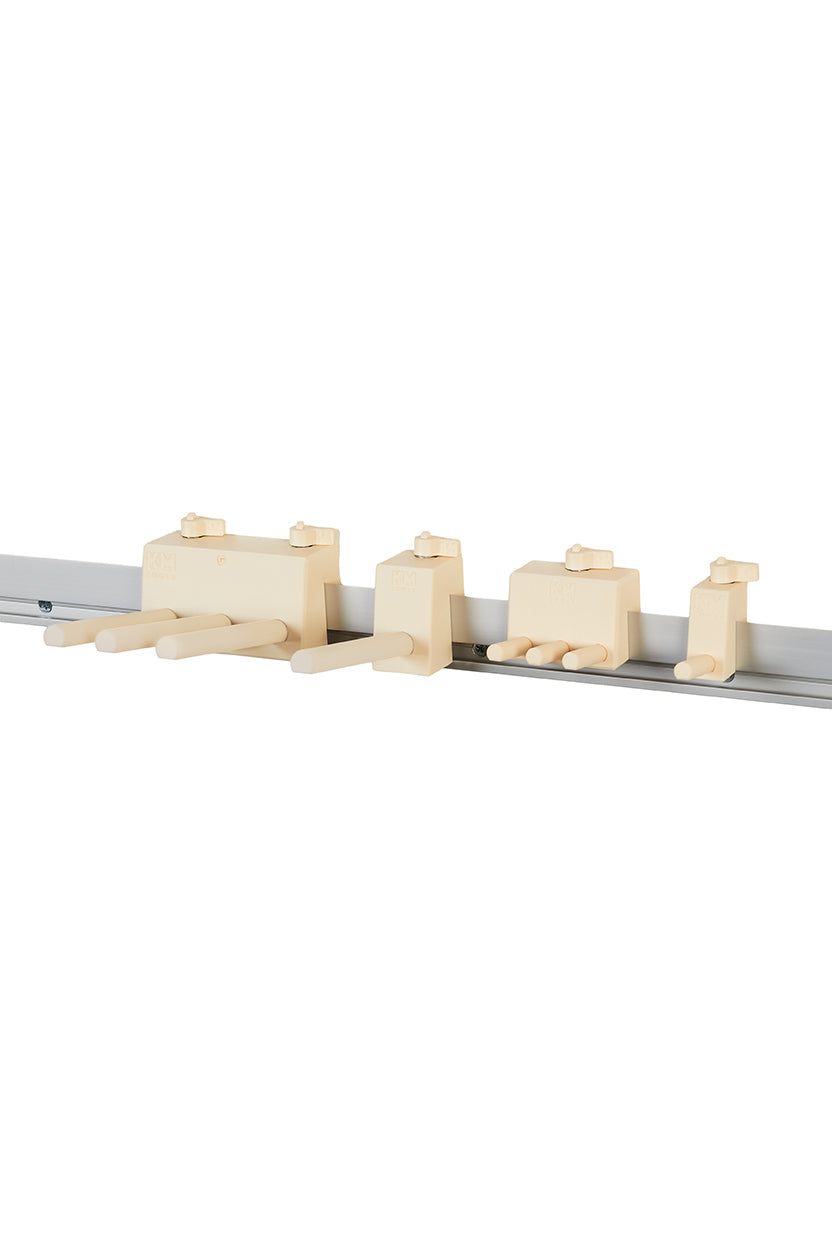 Peg Hanger (4 Pack)